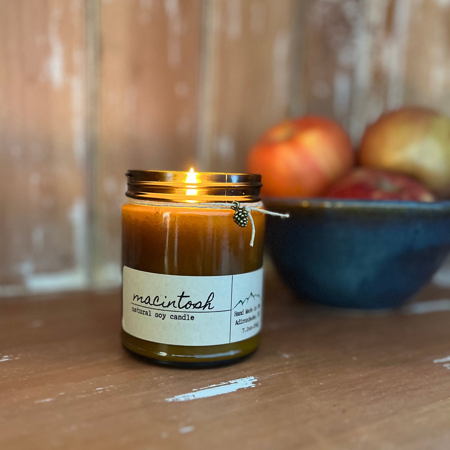 Macintosh Candle